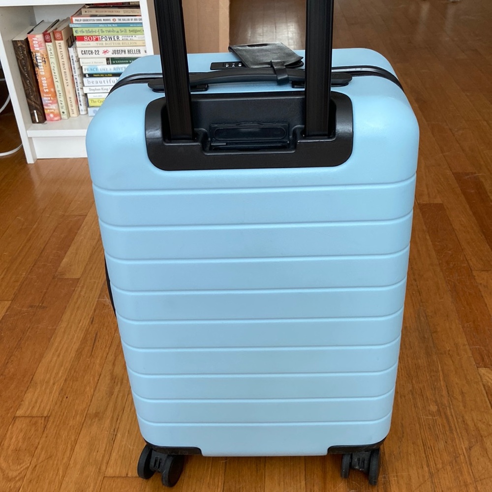 Away Carry On in Sky